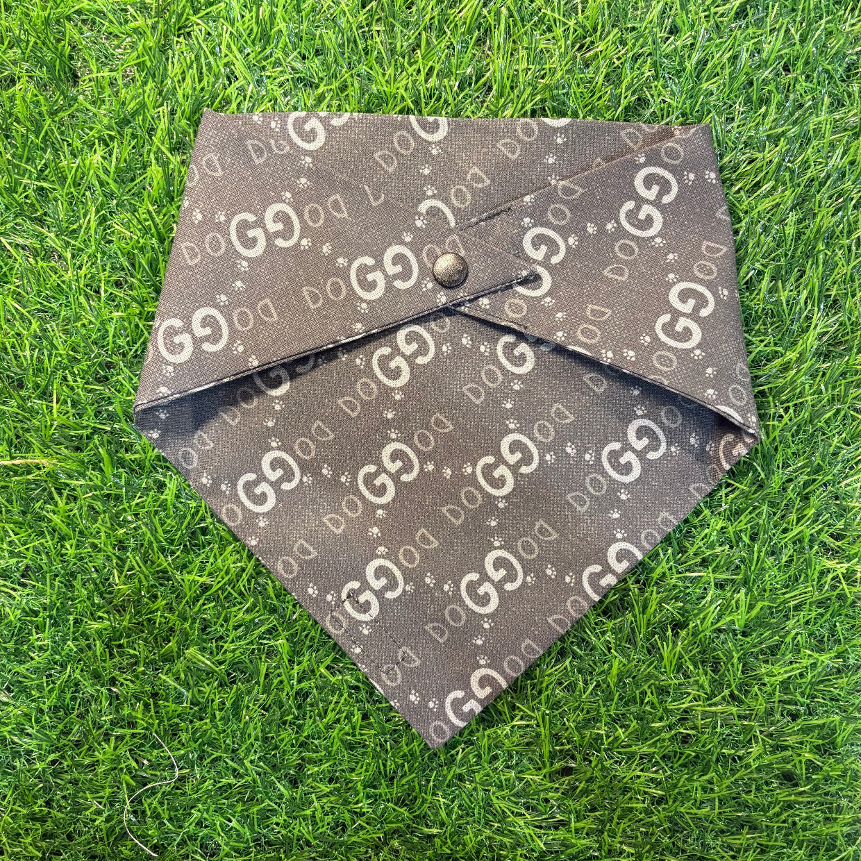 Black and grey Gucci dog bandana with snap closure
